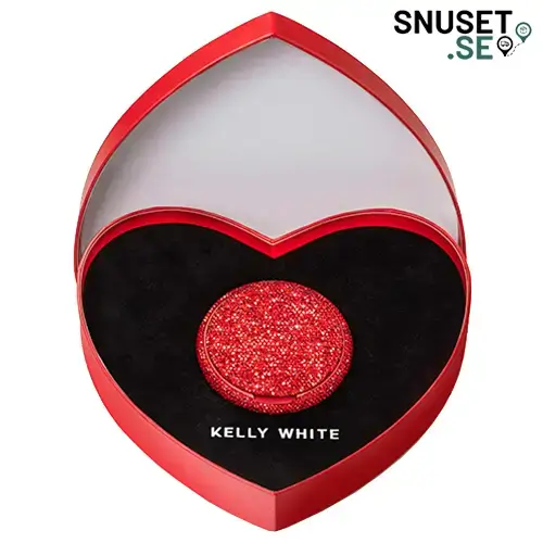 Kelly White Valentine Hart Box Red Öppen